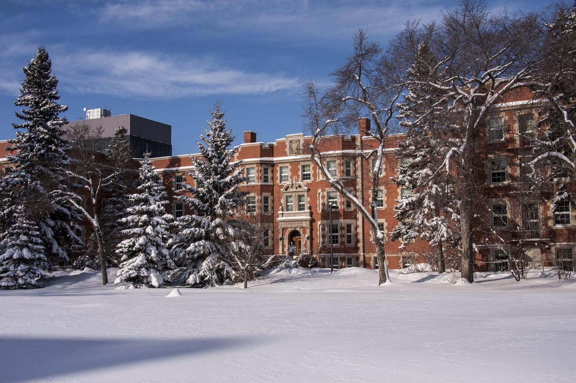 University Of Alberta - Hotel Edmonton Exterior photo